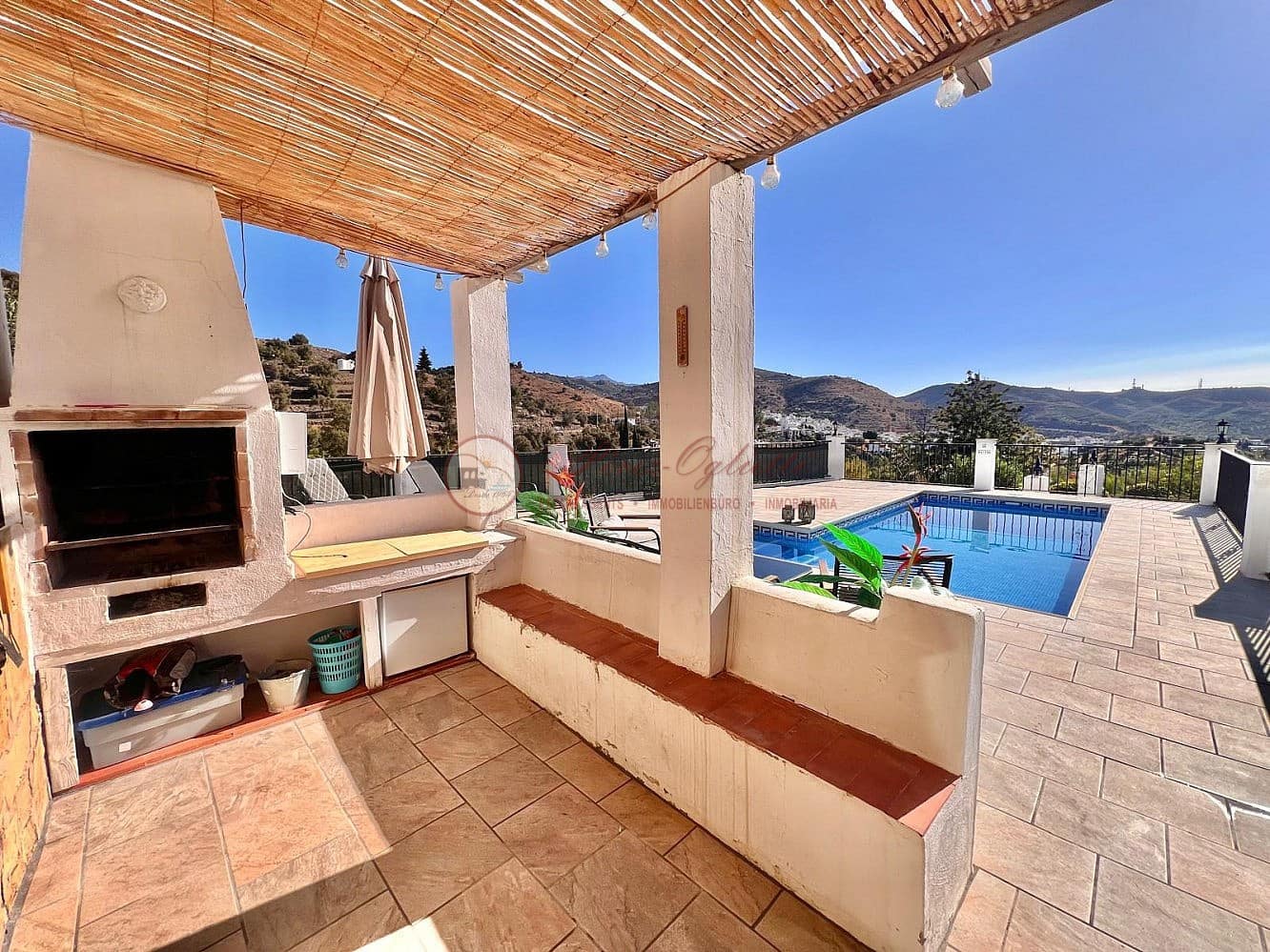 3 slaapkamer Finca/Landhuis te koop in Torrox met zwembad garage - € 365.000 (Ref: 9373624)