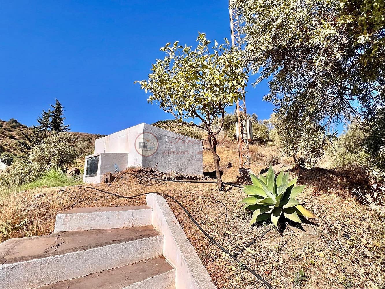 3 slaapkamer Finca/Landhuis te koop in Torrox met zwembad garage - € 365.000 (Ref: 9373624)