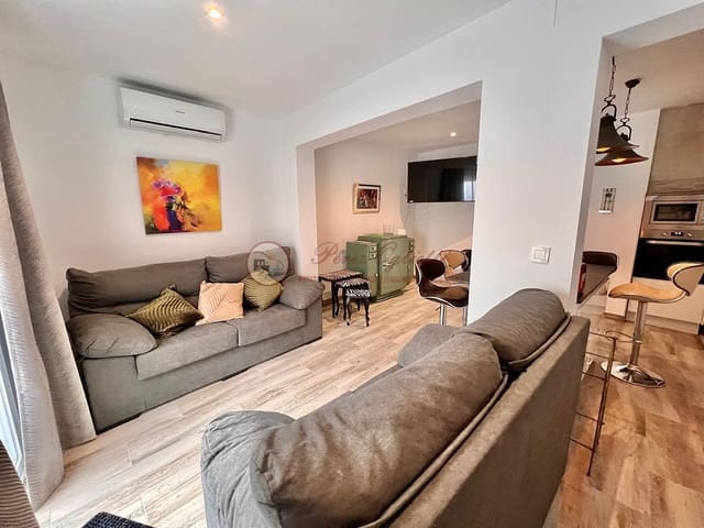 3 sovrum Villa till salu i Torrox Pueblo, Torrox - 259 000 € (Ref: 9375460)