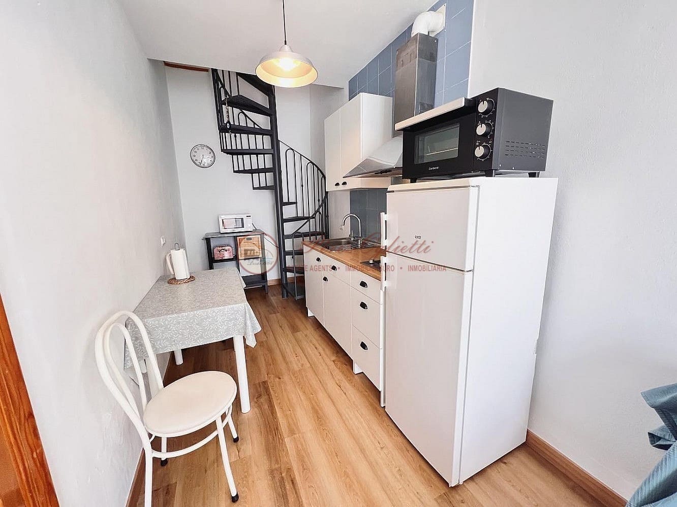 1 bedroom Townhouse for rent in Torrox - € 590 (Ref: 9388334)