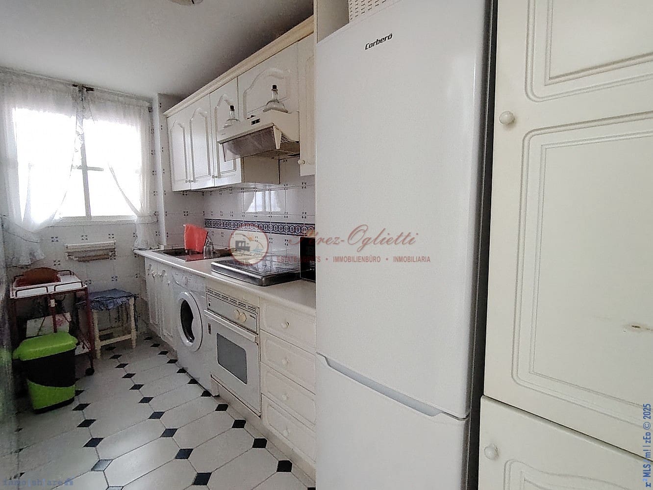 2 chambre Appartement à vendre à Nerja avec piscine - 439 000 € (Ref: 9419385)