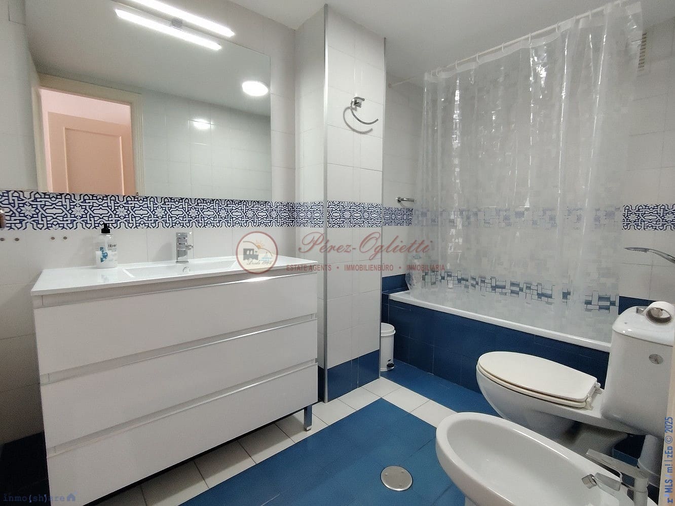 2 chambre Appartement à vendre à Nerja avec piscine - 439 000 € (Ref: 9419385)