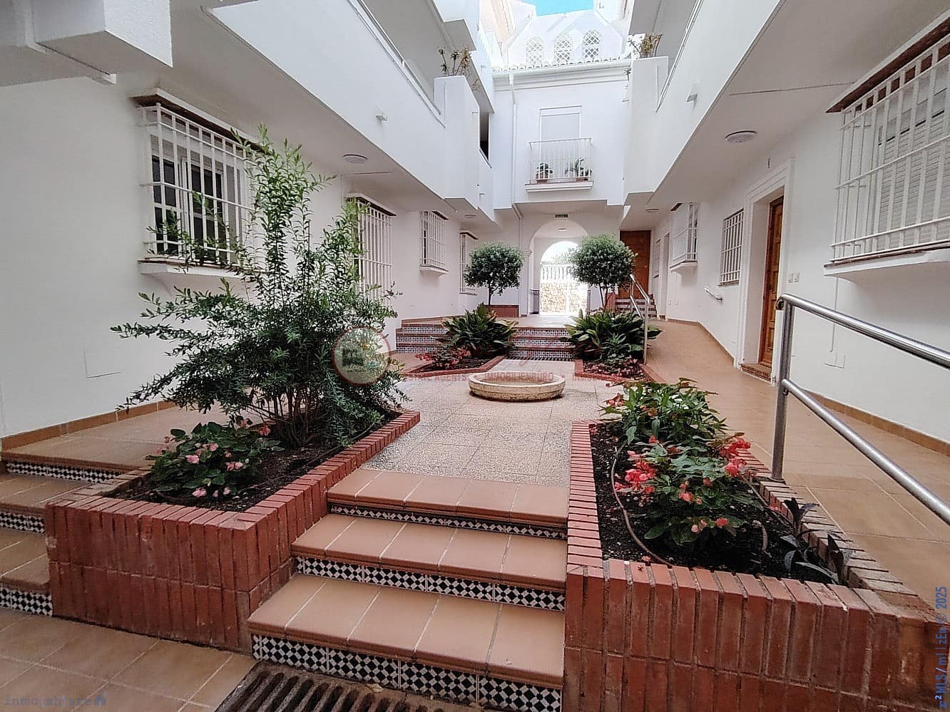 2 chambre Appartement à vendre à Nerja avec piscine - 439 000 € (Ref: 9419385)