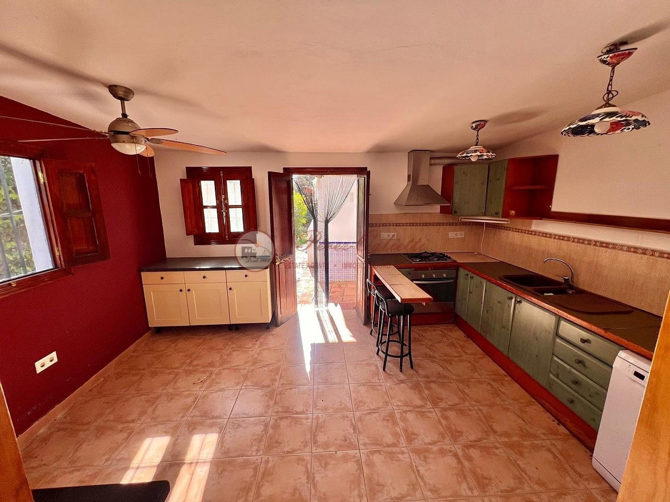 3 soverom Villa til salgs i Torrox med svømmebasseng garasje - € 220 000 (Ref: 9482238)