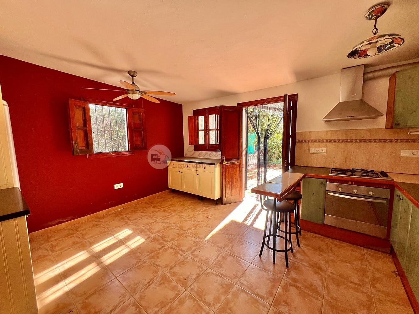 3 soverom Villa til salgs i Torrox med svømmebasseng garasje - € 220 000 (Ref: 9482238)