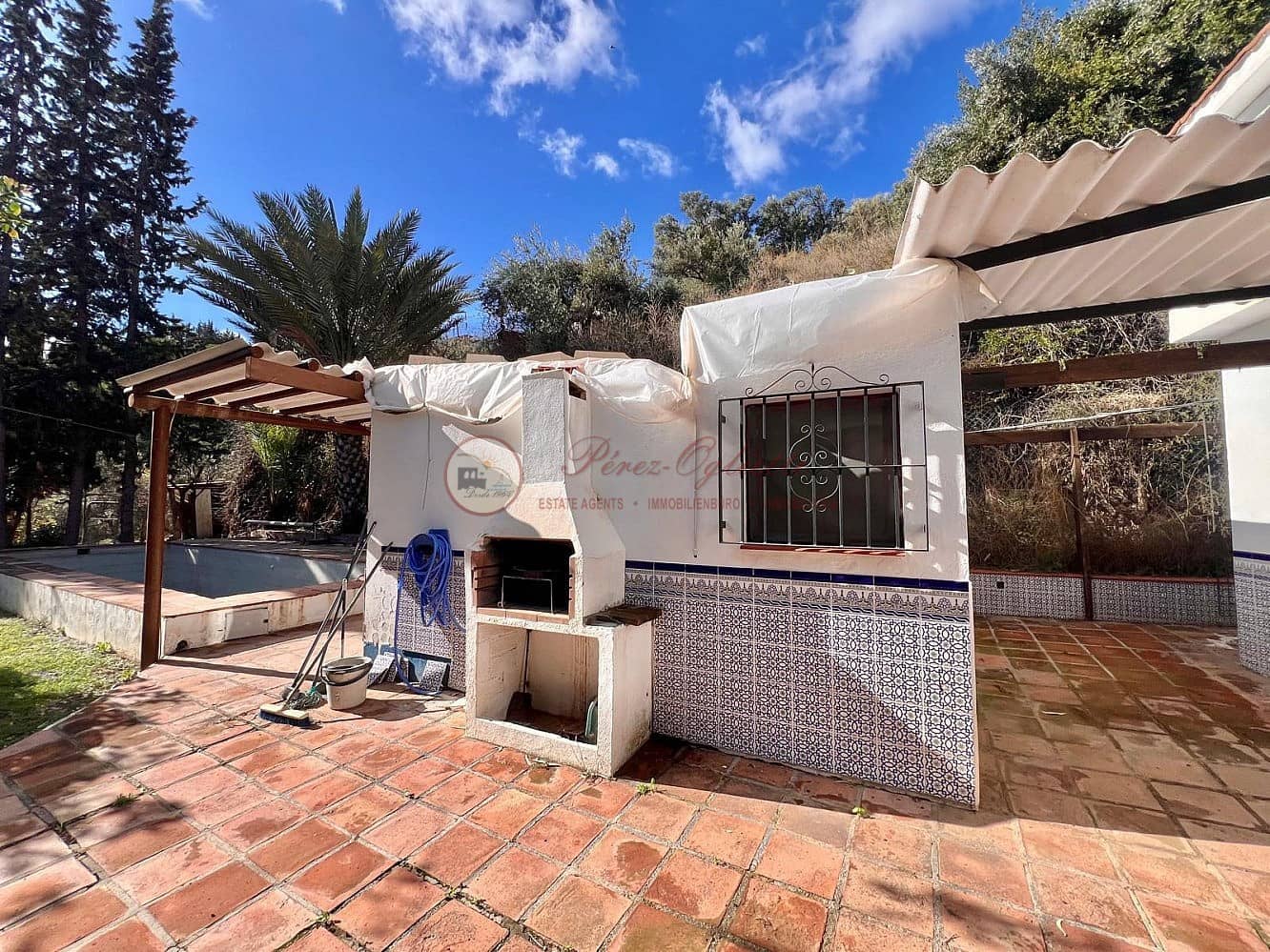 3 soverom Villa til salgs i Torrox med svømmebasseng garasje - € 220 000 (Ref: 9482238)