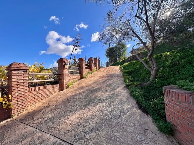 3 soverom Villa til salgs i Torrox Pueblo, Torrox med svømmebasseng garasje - € 220 000 (Ref: 9482238)