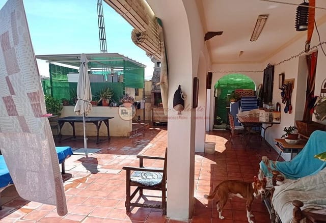 3 soveværelse Villa til salg i El Peñoncillo, Torrox med swimmingpool - € 159.000 (Ref: 9518027)