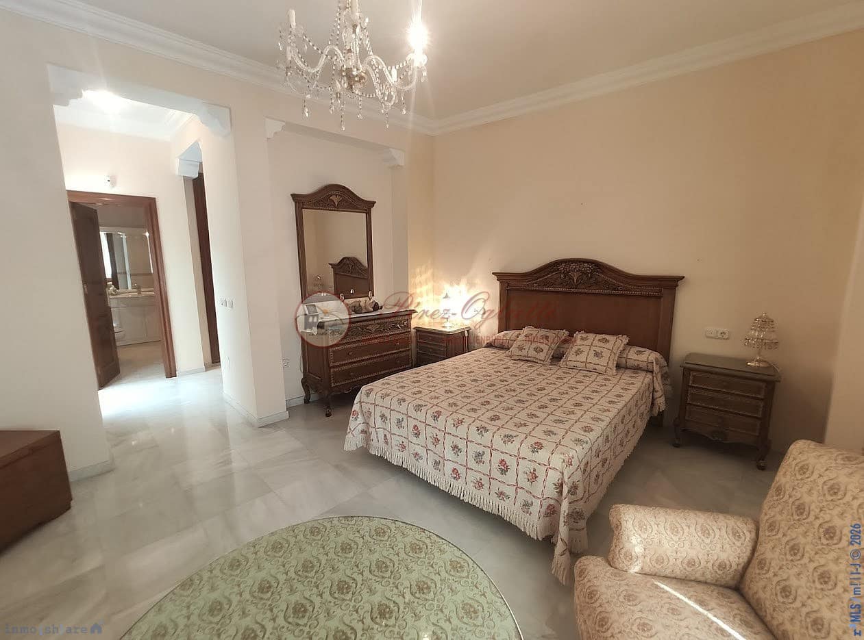 4 chambre Maison de Ville à vendre à Nerja - 2 095 000 € (Ref: 9552690)