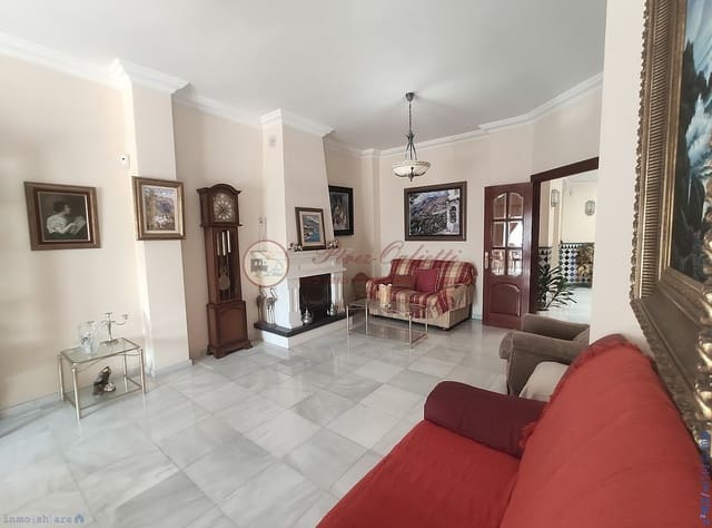 4 chambre Maison de Ville à vendre à Centro, Nerja - 2 095 000 € (Ref: 9552690)