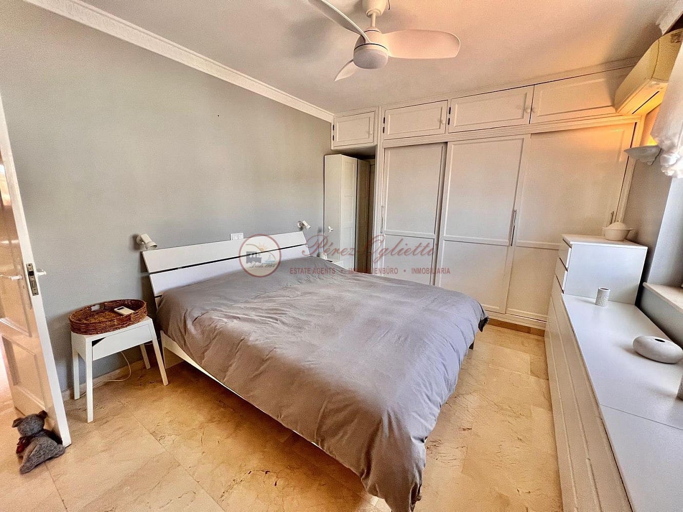 Chalet de 3 habitaciones en Nerja en venta con piscina - 695.000 € (Ref: 9566505)