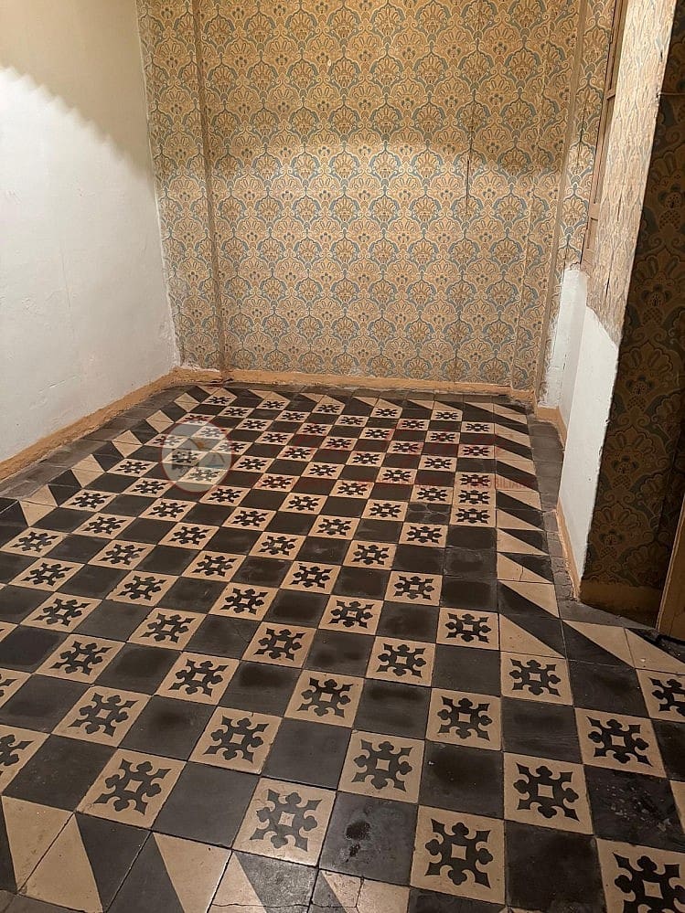 7 bedroom Apartment for sale in Granada city - € 499,000 (Ref: 9566673)