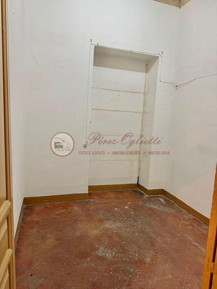 7 soveværelse Lejlighed til salg i Granada by - € 479.000 (Ref: 9566673)