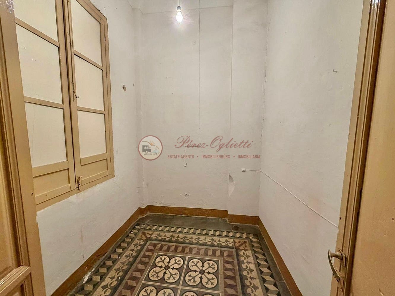 7 soveværelse Lejlighed til salg i Granada by - € 479.000 (Ref: 9566673)