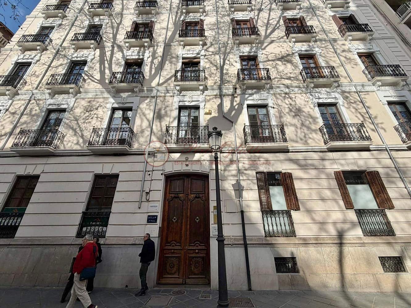 7 soveværelse Lejlighed til salg i Granada by - € 479.000 (Ref: 9566673)