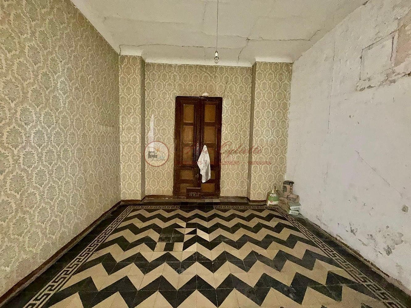 7 soveværelse Lejlighed til salg i Granada by - € 479.000 (Ref: 9566673)