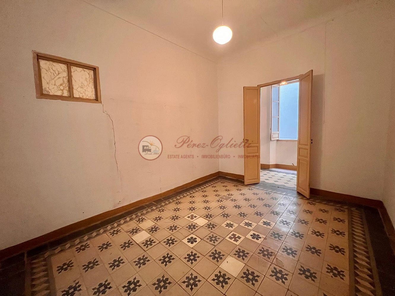 5 soveværelse Lejlighed til salg i Granada by - € 449.000 (Ref: 9566673)