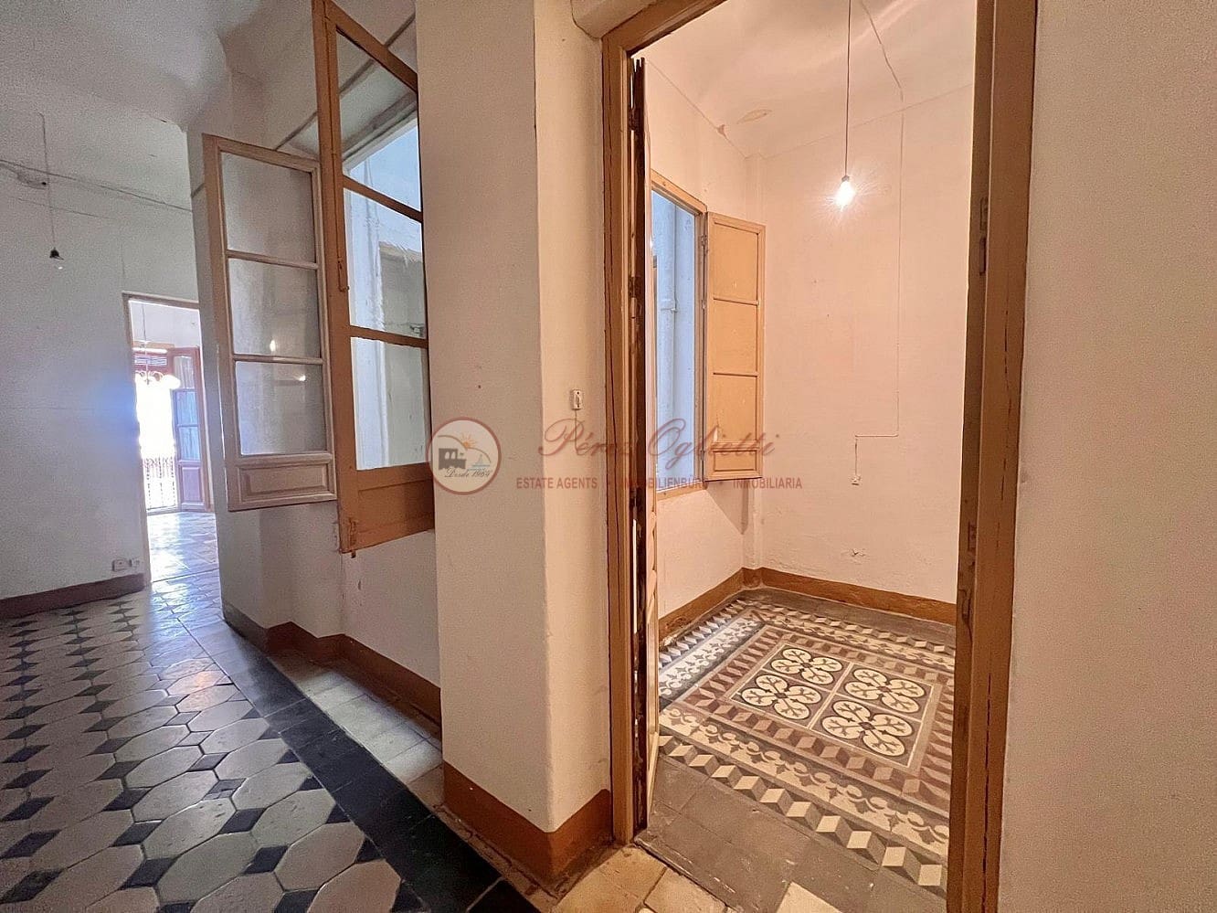 5 soveværelse Lejlighed til salg i Granada by - € 449.000 (Ref: 9566673)
