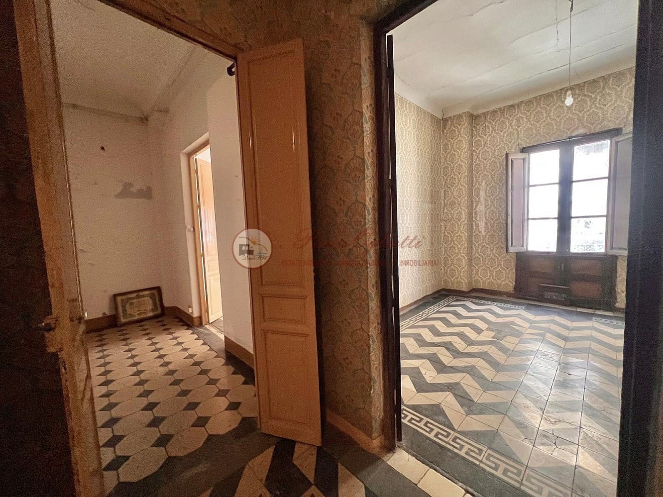 5 soveværelse Lejlighed til salg i Granada by - € 449.000 (Ref: 9566673)