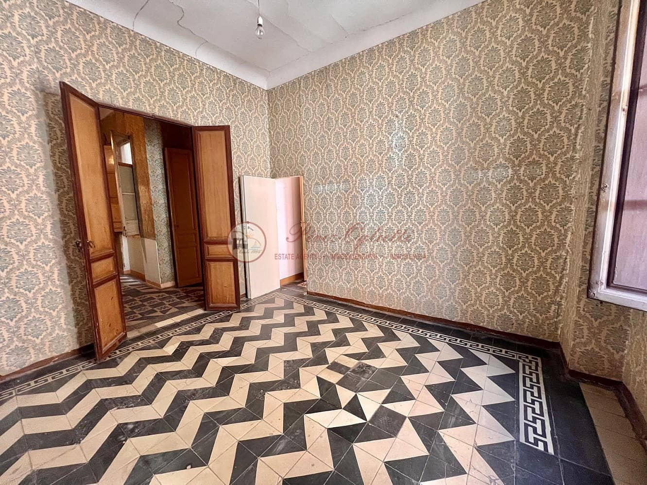 5 soveværelse Lejlighed til salg i Granada by - € 449.000 (Ref: 9566673)