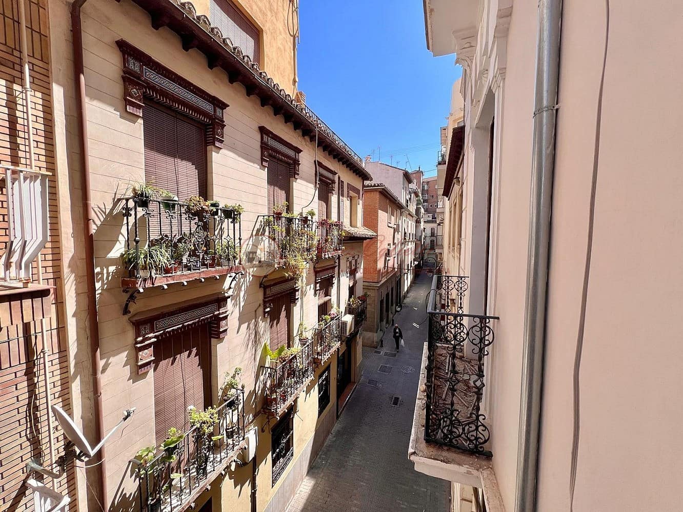 5 soveværelse Lejlighed til salg i Granada by - € 449.000 (Ref: 9566673)