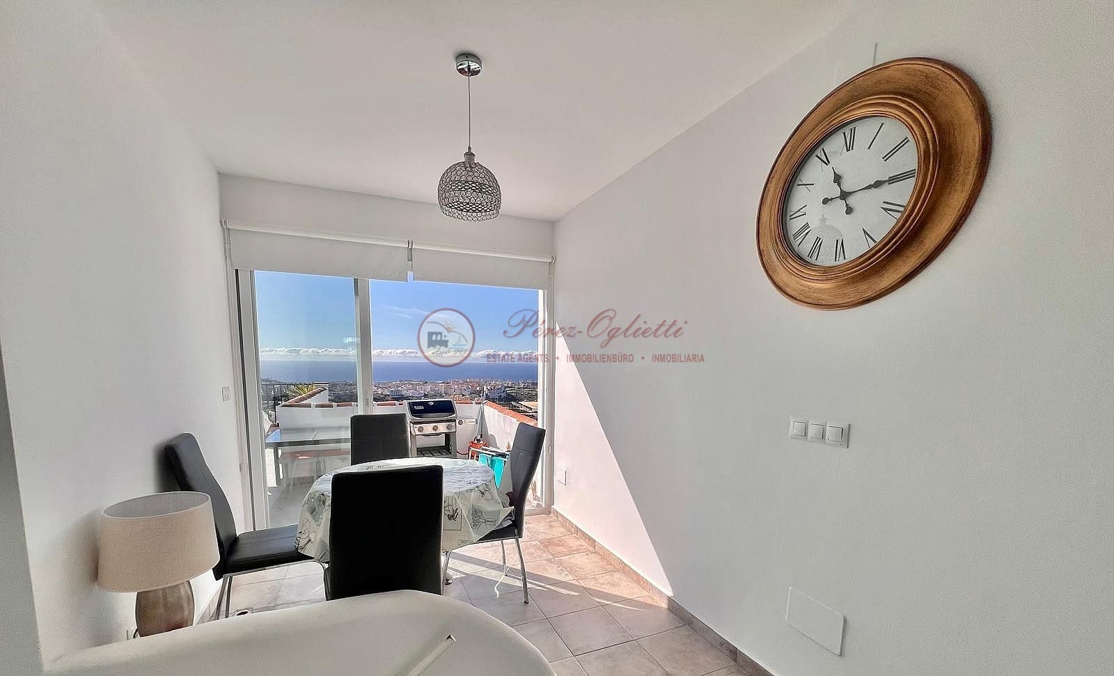 Casa de 2 habitaciones en Torrox en alquiler - 1.150 € (Ref: 9665116)