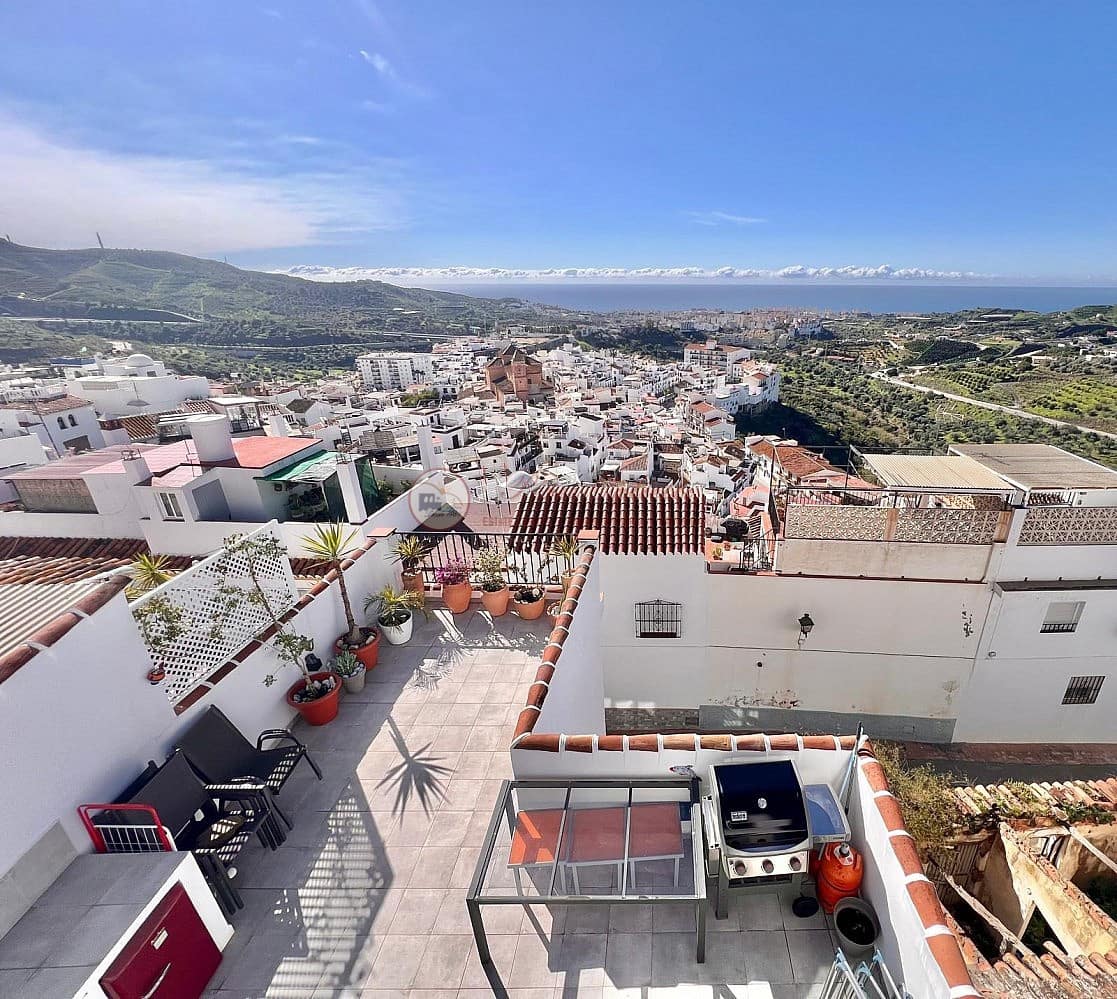 Casa de 2 habitaciones en Torrox en alquiler - 1.150 € (Ref: 9665116)