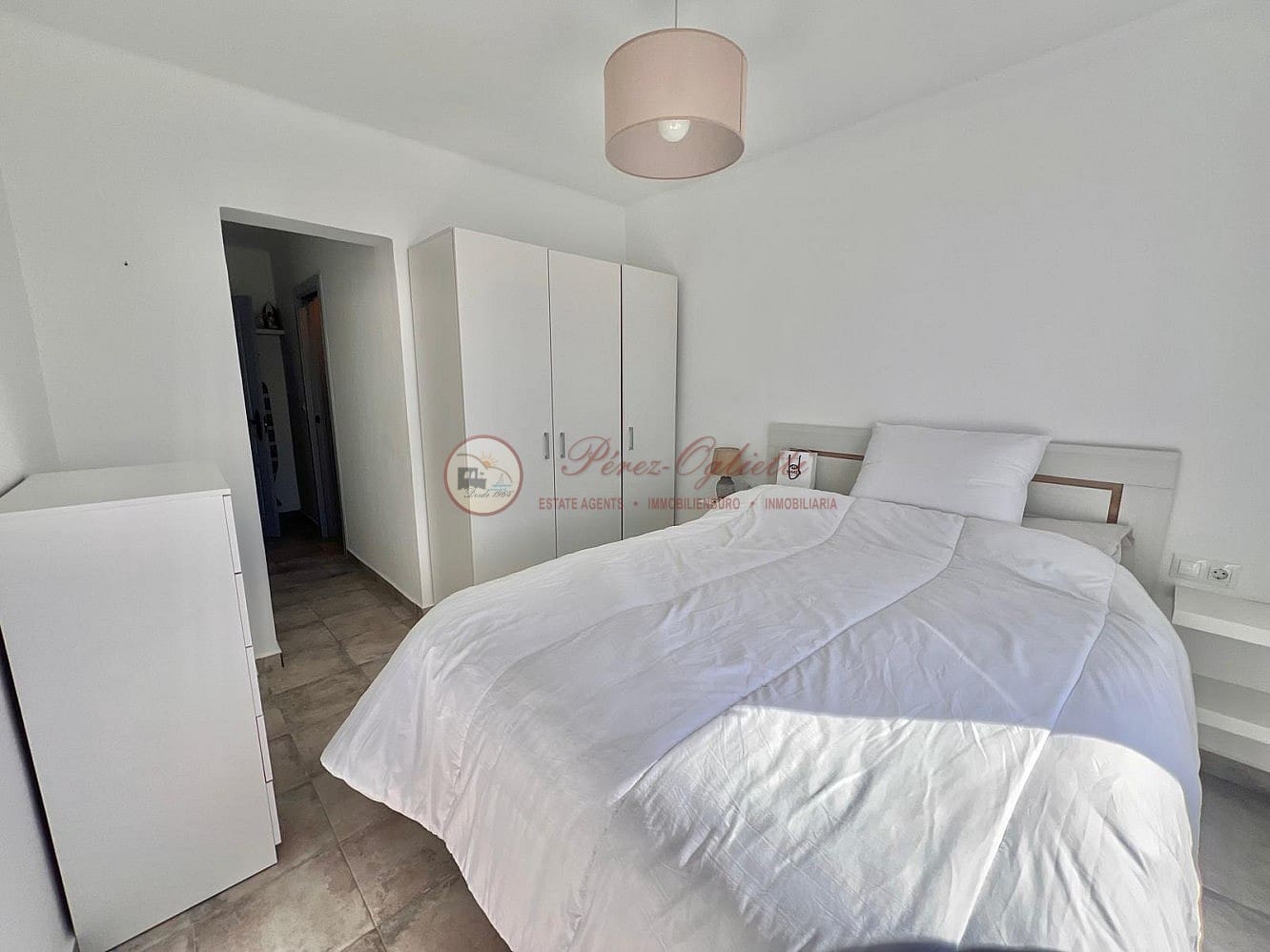 Casa de 2 habitaciones en Torrox en alquiler - 1.150 € (Ref: 9665116)