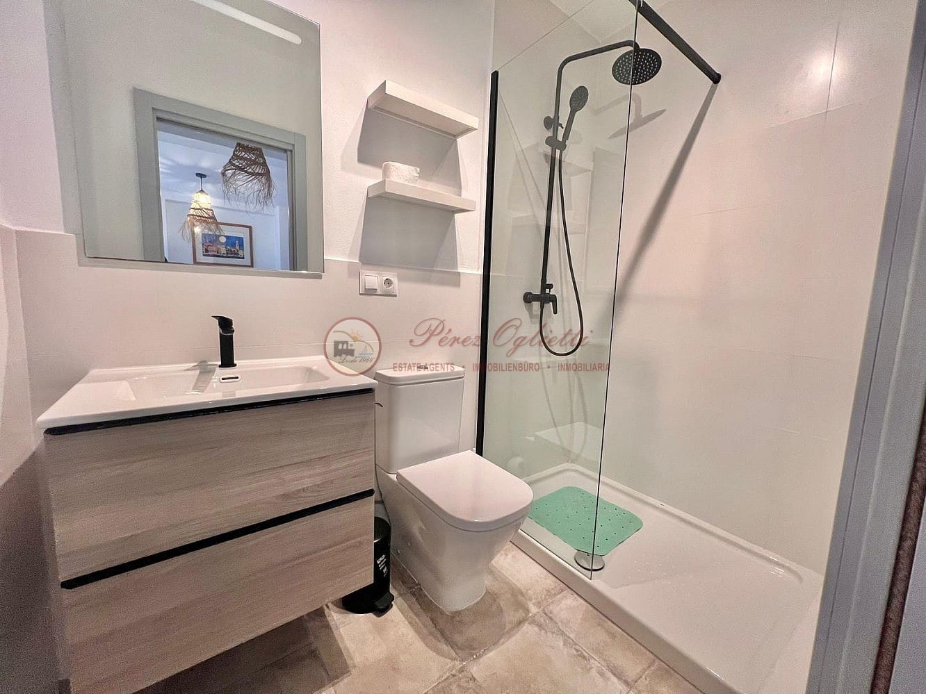 1 quarto Casa em Banda para arrendar em Torrox - 550 € (Ref: 9683285)