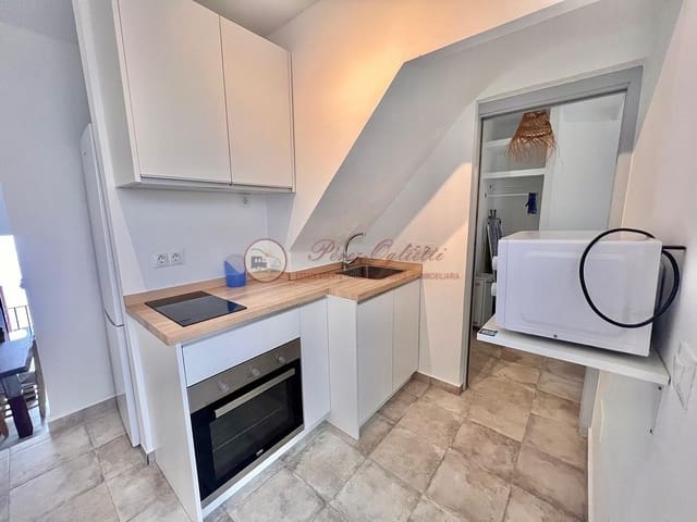 1 slaapkamer Huis te huur in Torrox Pueblo, Torrox - € 550 (Ref: 9683285)