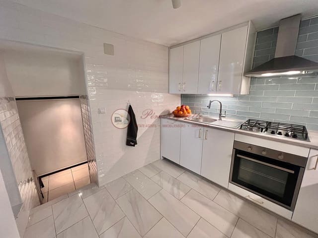 2 chambre Villa/Maison à vendre à Torrox Pueblo, Torrox - 179 000 € (Ref: 9699910)