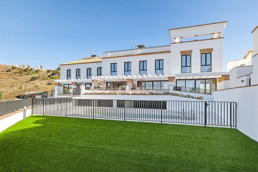 2 camera da letto Villa in vendita in Torrox-Costa con piscina garage - 346.000 € (Rif: 9707626)