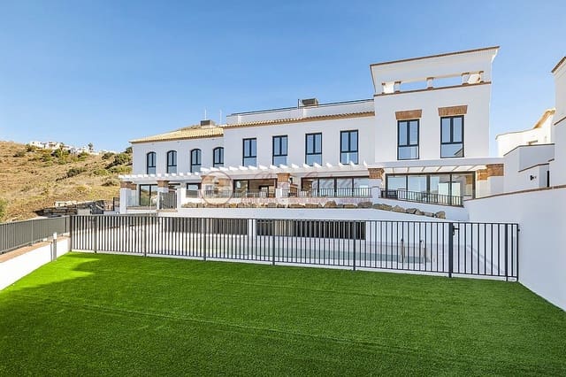 2 Zimmer Villa zu verkaufen in El Peñoncillo, Torrox mit Pool Garage - 346.000 € (Ref: 9707626)