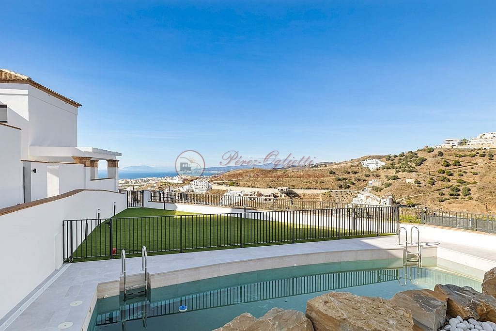 2 camera da letto Villa in vendita in Torrox-Costa con piscina garage - 346.000 € (Rif: 9707626)