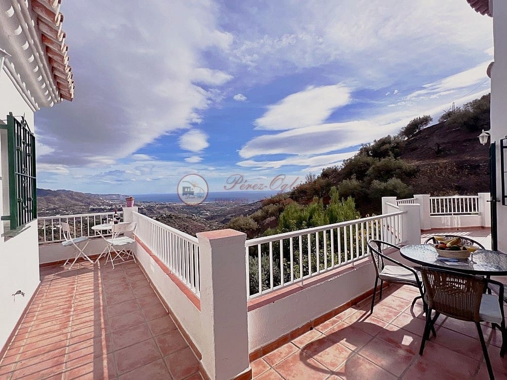 5 chambre Villa/Maison à vendre à Torrox avec piscine garage - 575 000 € (Ref: 9707627)