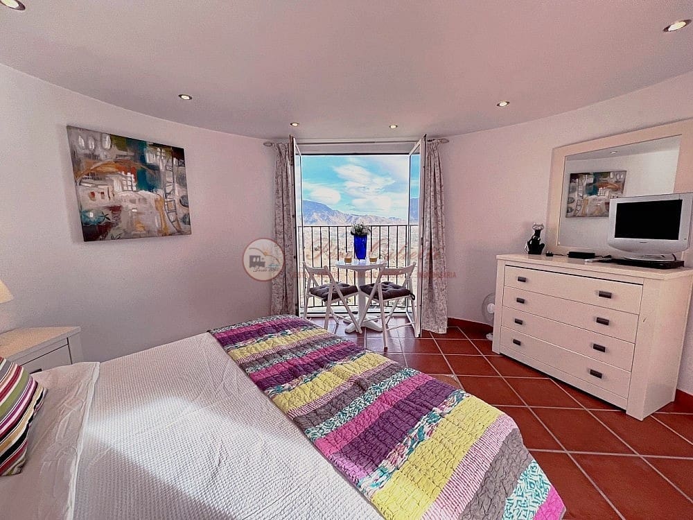 5 chambre Villa/Maison à vendre à Torrox avec piscine garage - 575 000 € (Ref: 9707627)