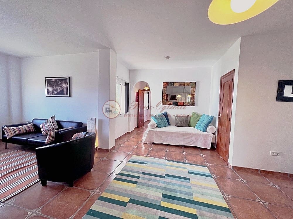 5 chambre Villa/Maison à vendre à Torrox avec piscine garage - 575 000 € (Ref: 9707627)