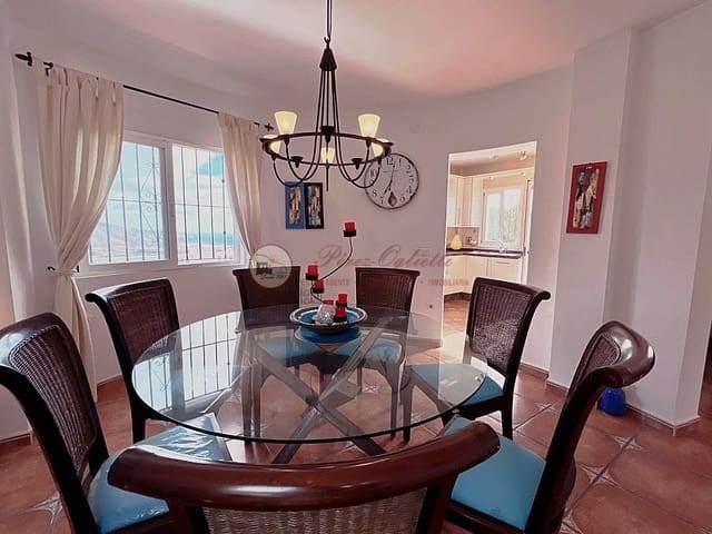 5 chambre Villa/Maison à vendre à Torrox Pueblo, Torrox avec piscine garage - 575 000 € (Ref: 9707627)