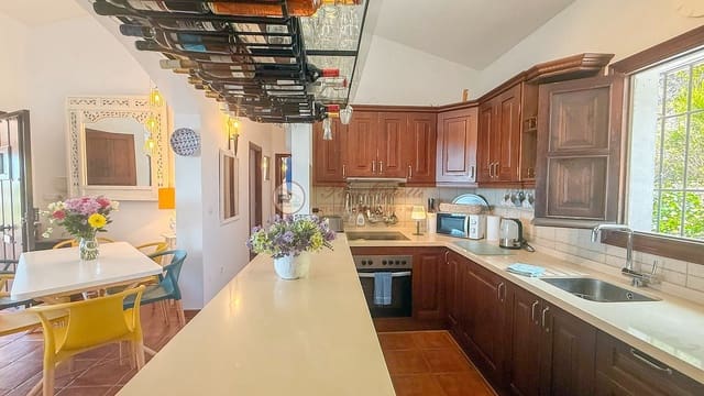 2 Zimmer Villa zu verkaufen in Frigiliana mit Pool Garage - 499.000 € (Ref: 9707777)