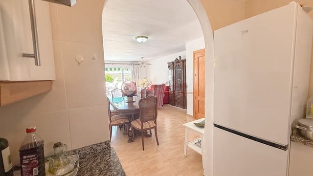 Chalet de 2 habitaciones en Centro, Nerja en venta - 390.000 € (Ref: 9708984)