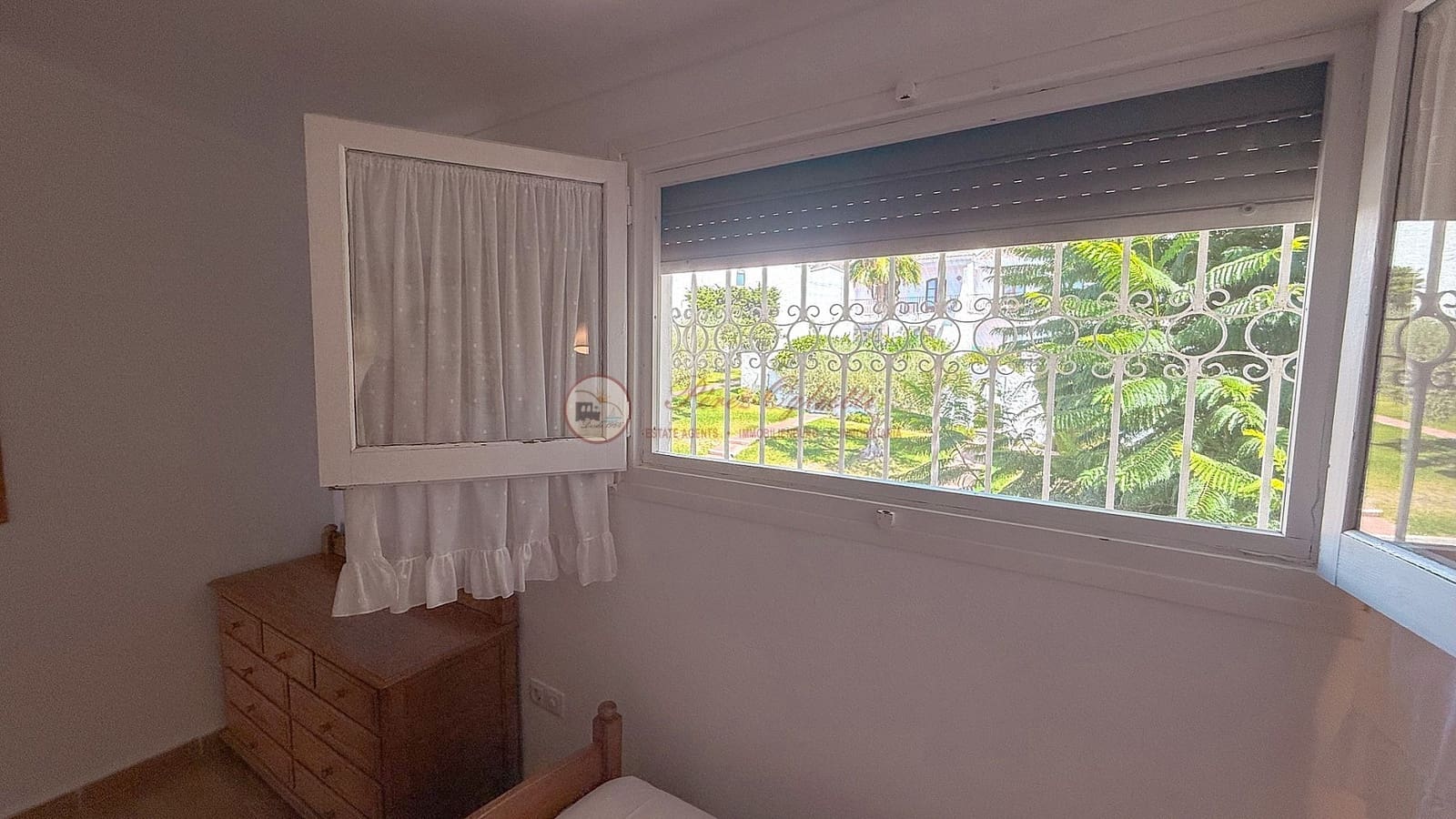 Chalet de 2 habitaciones en Nerja en venta - 390.000 € (Ref: 9708984)