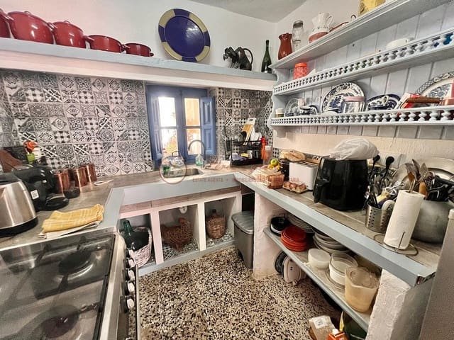 2 bedroom Townhouse for rent in Torrox Pueblo, Torrox - € 700 (Ref: 9786730)