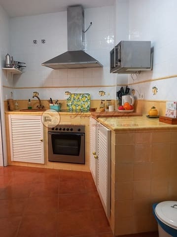 2 slaapkamer Appartement te huur in El Peñoncillo, Torrox met zwembad - € 920 (Ref: 9827602)