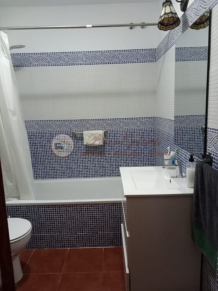 2 slaapkamer Appartement te huur in Torrox-Costa met zwembad - € 920 (Ref: 9827602)