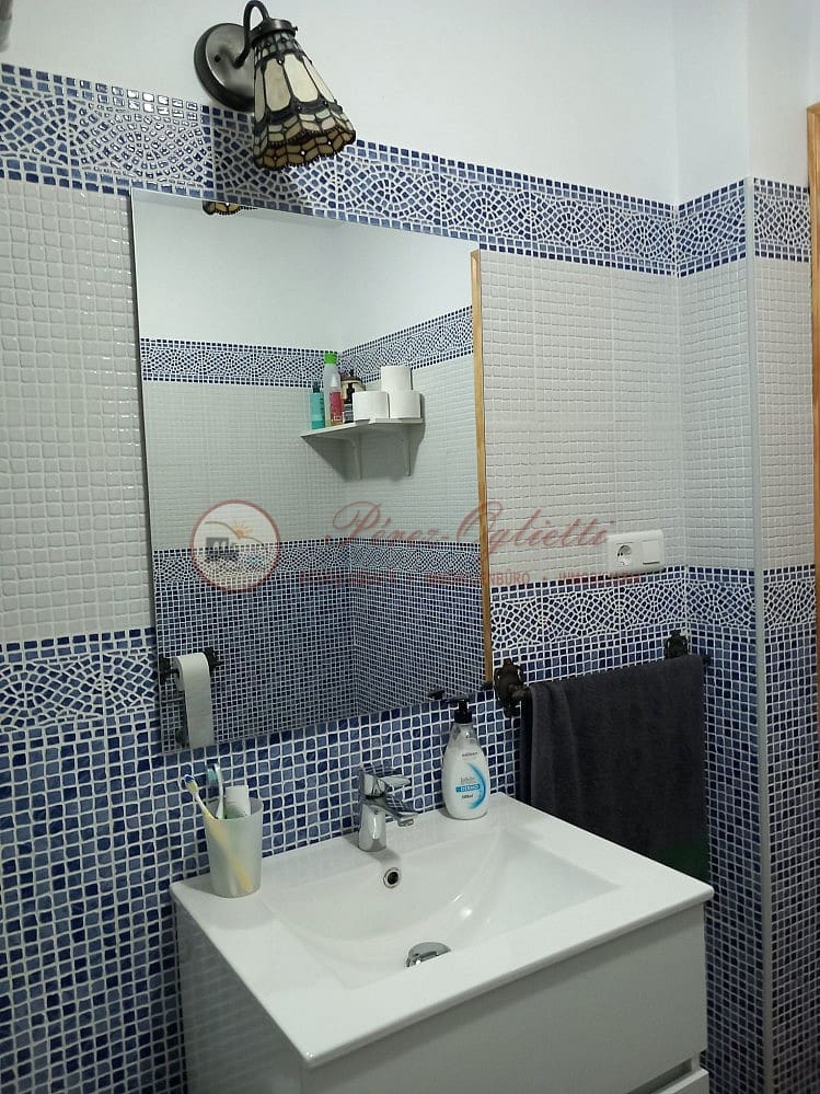 2 slaapkamer Appartement te huur in Torrox-Costa met zwembad - € 920 (Ref: 9827602)