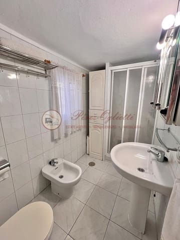 4 soverom Villa til salgs i Torrox Pueblo, Torrox med garasje - € 262 000 (Ref: 9839735)