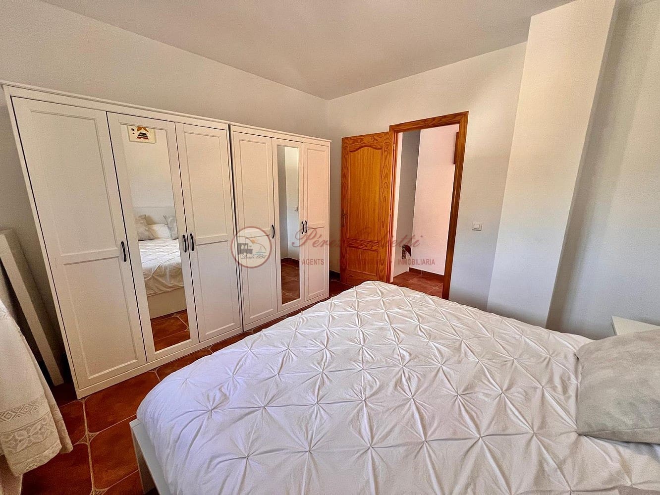 4 bedroom Villa for sale in Torrox with garage - € 262,000 (Ref: 9839735)