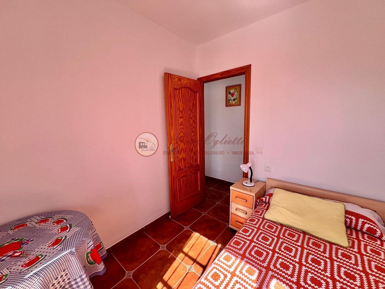 4 bedroom Villa for sale in Torrox with garage - € 262,000 (Ref: 9839735)