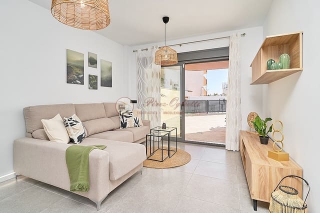 2 quarto Apartamento para venda em El Peñoncillo, Torrox com piscina - 300 000 € (Ref: 9841471)