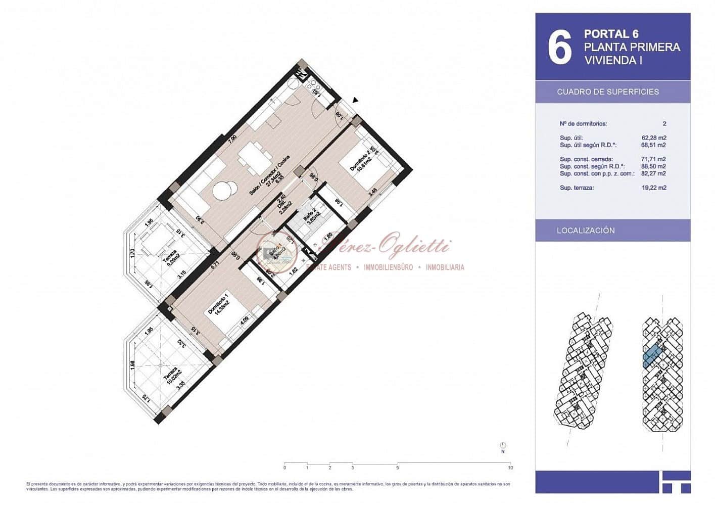 2 bedroom Apartment for sale in Torrox-Costa with pool - € 300,000 (Ref: 9841471)
